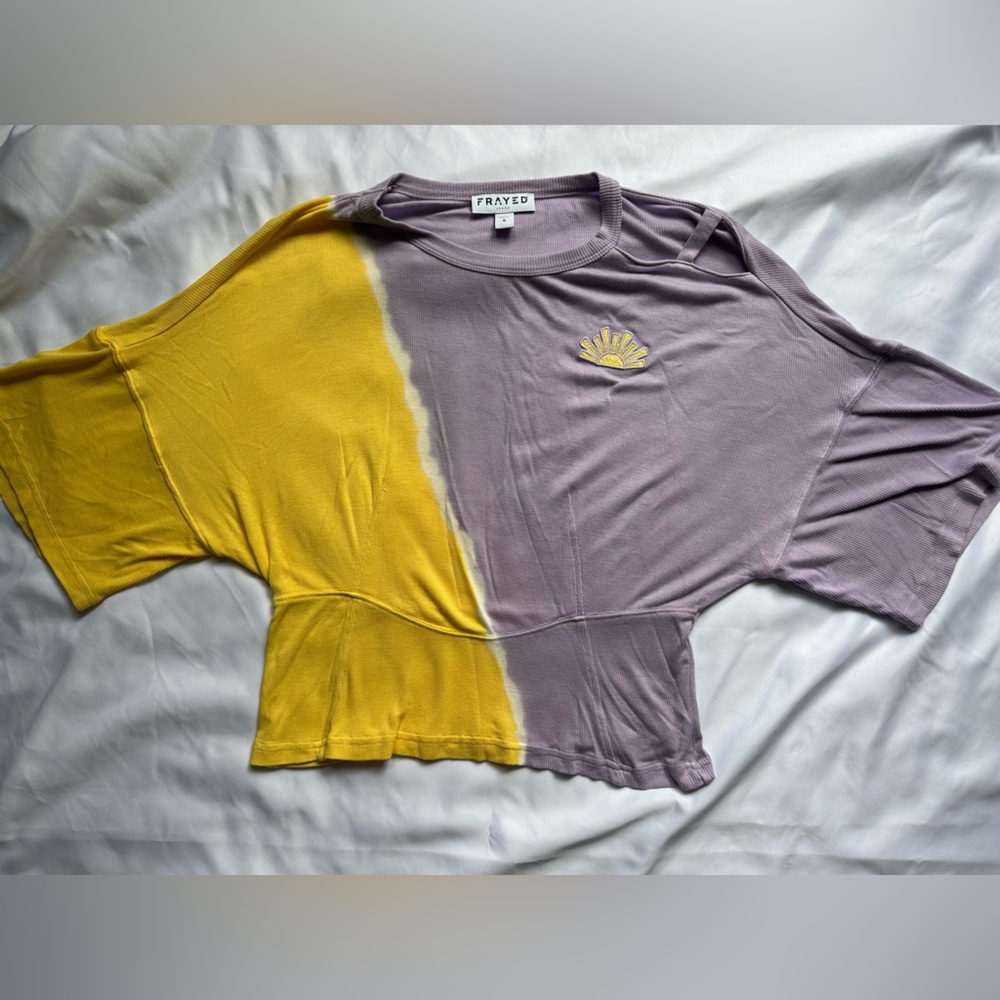 Frayed jeans, soft, purple and yellow knit tee size small